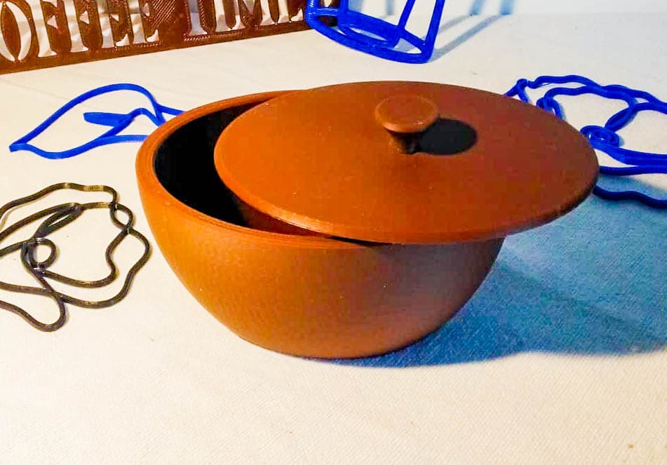 Oval Bowl With Lid