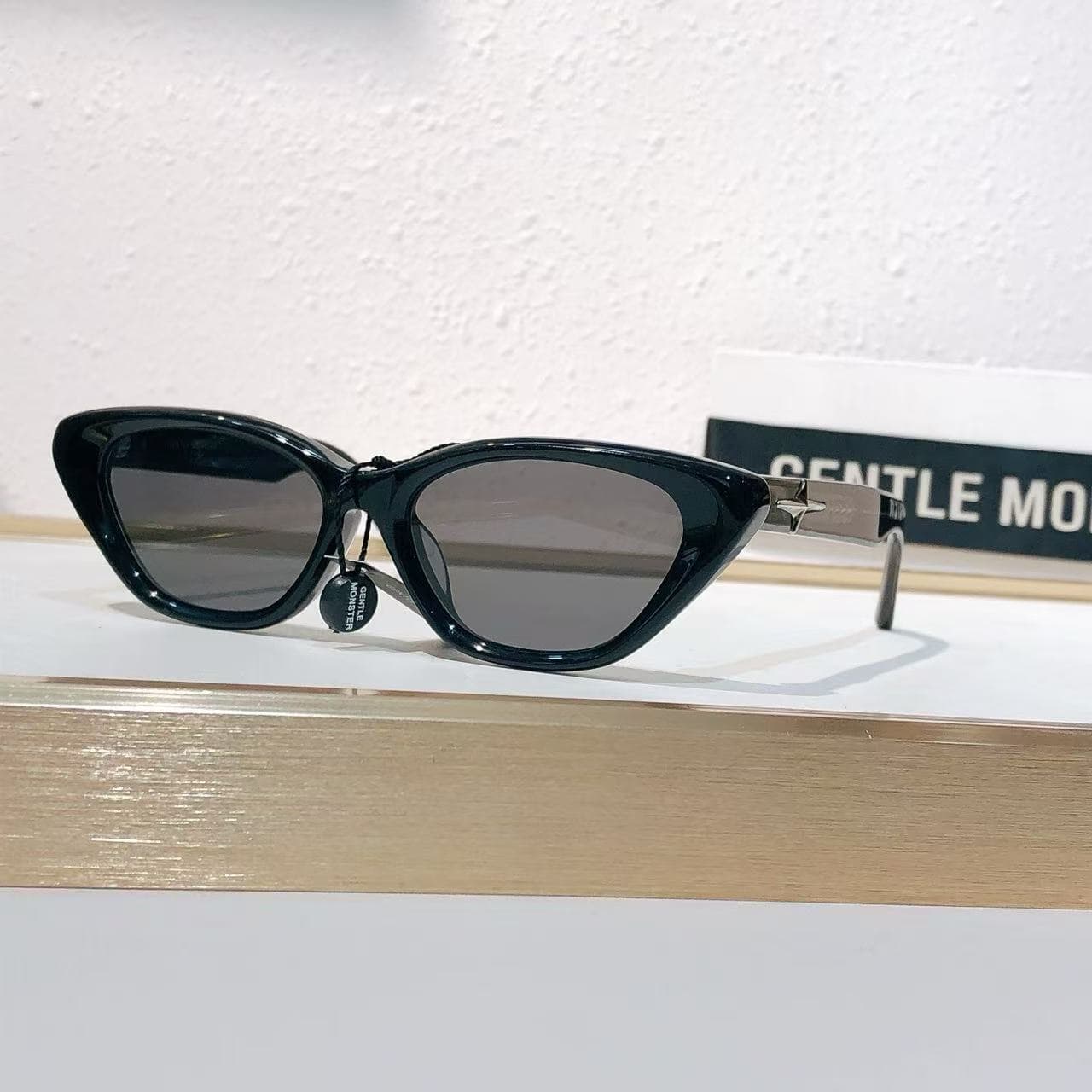 GENTLE MONSTER - MOWA