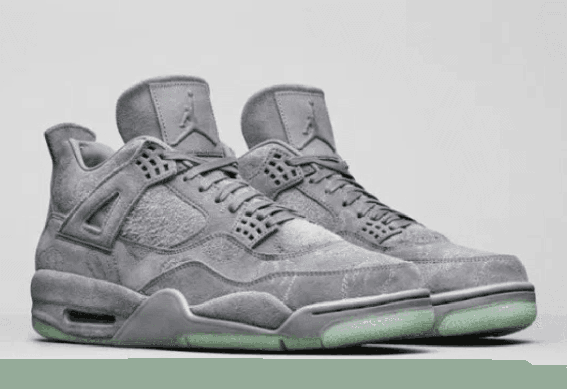 Jordan 4 Retro Kaws